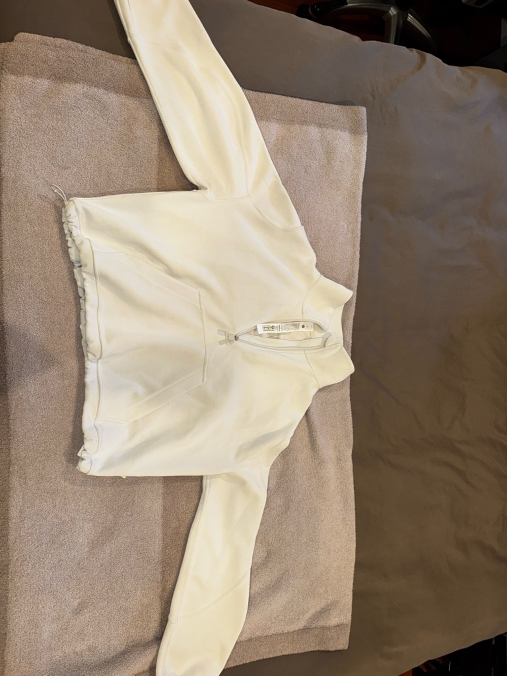 lululemon athletica Off-White Half-Zip Pullover - Picture 3 of 7